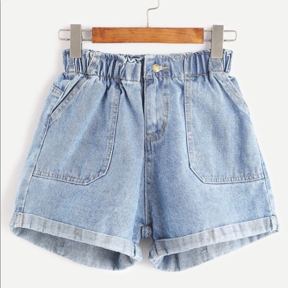 SHEIN Pants - Paper bag shorts